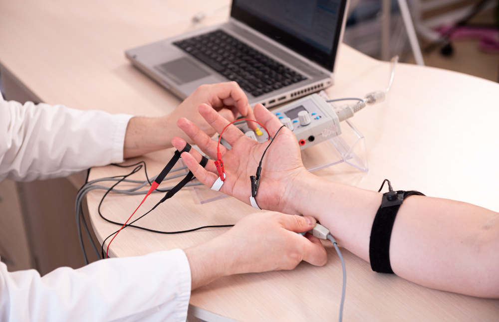 Elektroensefalografi-(EEG)